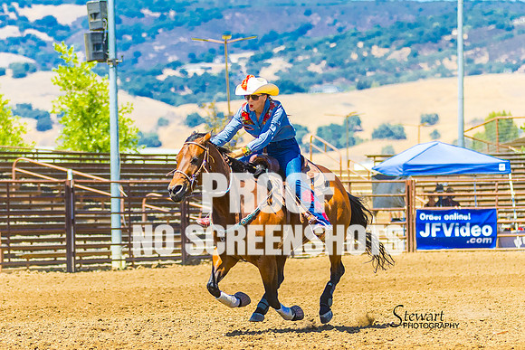 7Q1A1058